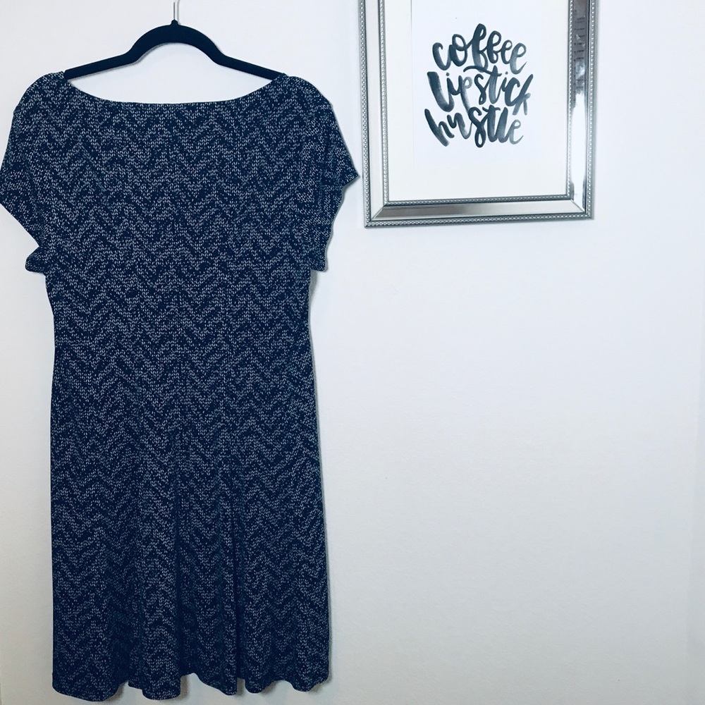 Dress Barn Short Sleeved Dress, Size 16 Petite